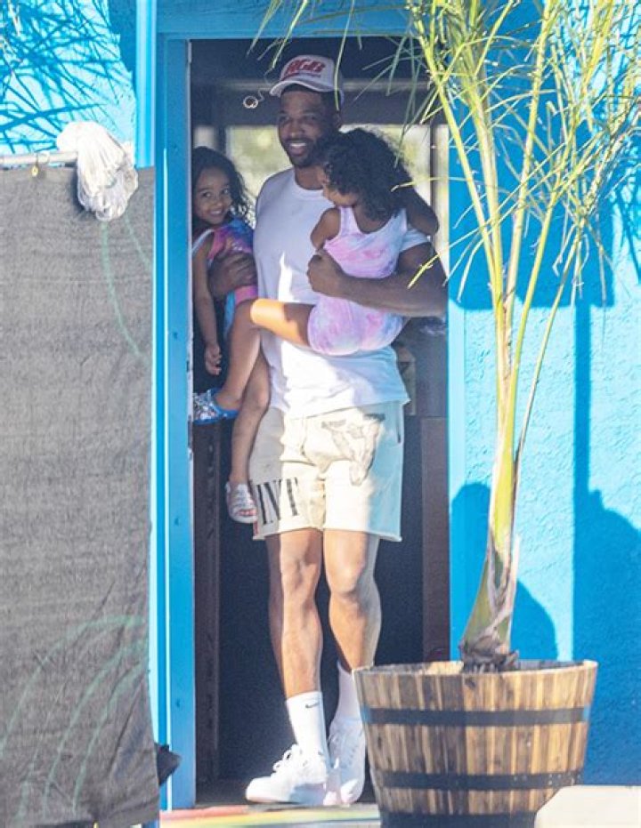 Tristan Thompson Carries Daughter True & Chicago West From Dance Class – Hollywood Life